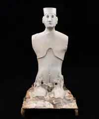 1994 | Kleiner sitzender Mann, Gips